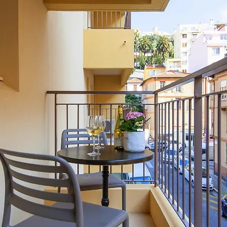 Apart-hotel Serafina Apartements 2*